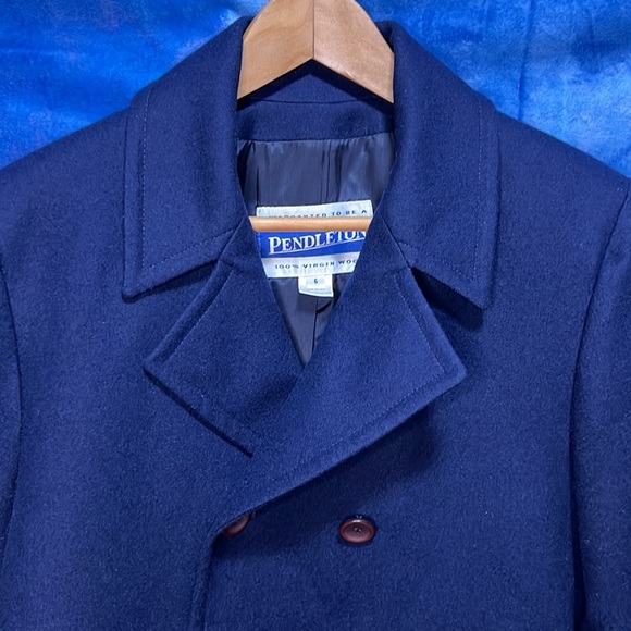 Vintage Pendleton 100% virgin Wool size 6 navy double breasted Pea Coat - Picture 8 of 9